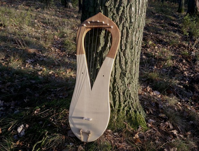 Lir Arp Lyre Harp retimi zerine Yap mc l k Deneyimleri Eren