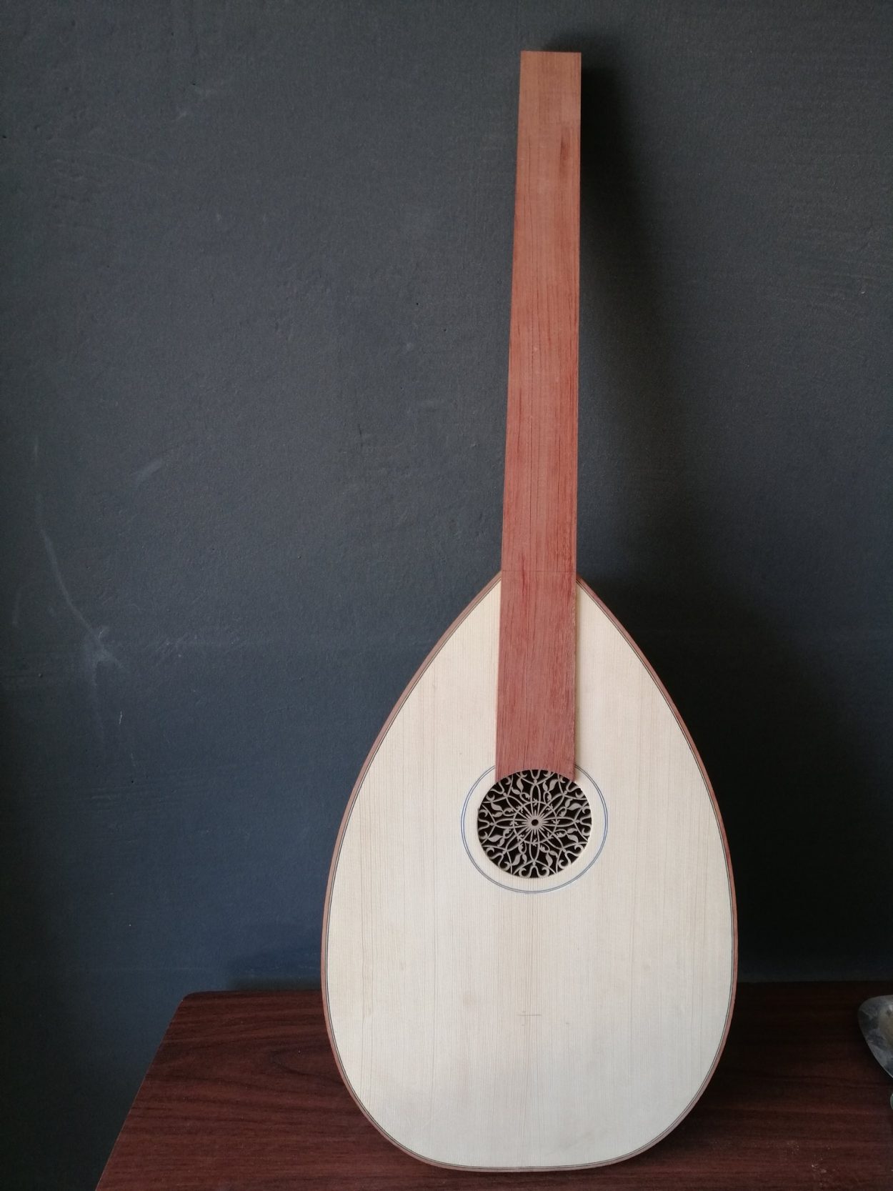 Türk Lavtası
